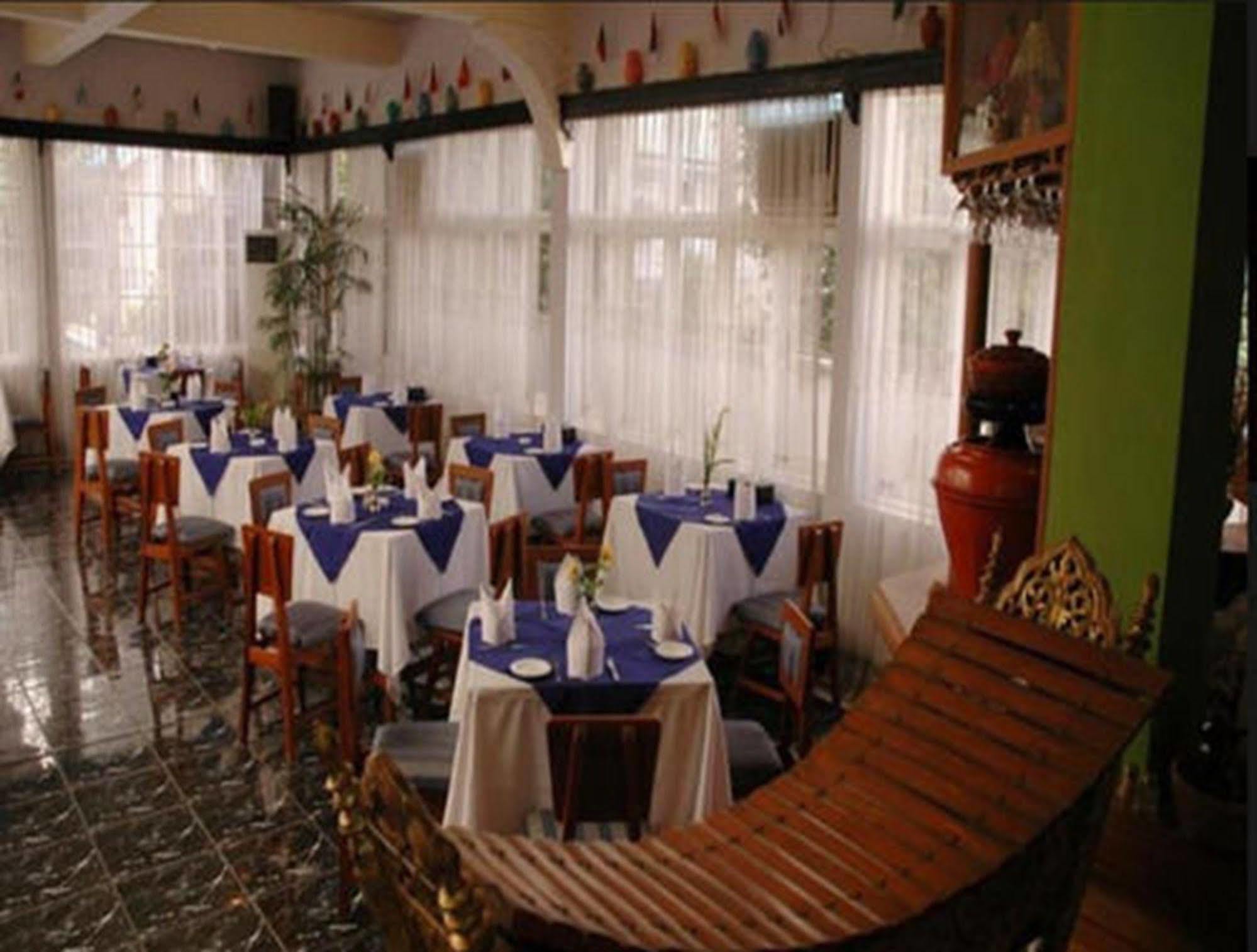 Emerald Land Hotel Mandalay Eksteriør bilde